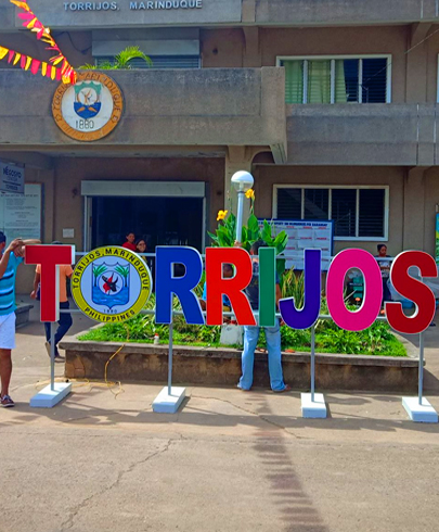 tourism signage acrylic with metal sidings standee